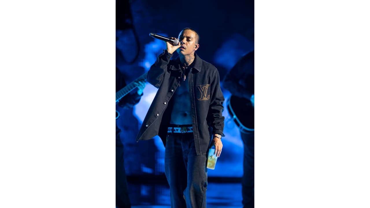 Natanael Cano performance Premios Juventud 2026