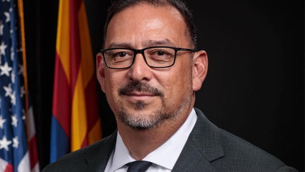 Adrián Fontes