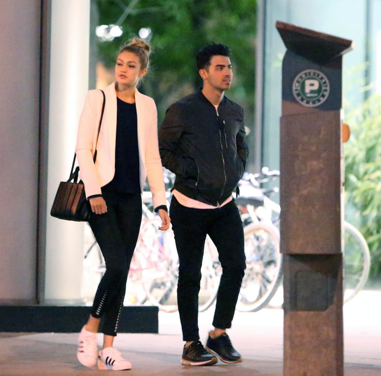 ¡Tápate los ojos Taylor Swift!