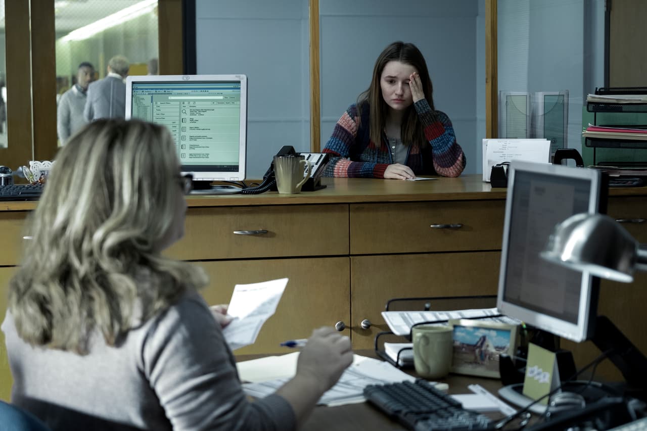 La miniserie cuenta el calvario de una víctima de violación en su proceso legal al denunciar su experiencia.