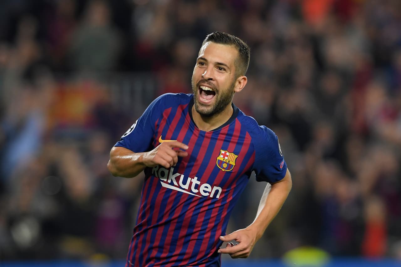 Al igual que Piqué, Jordi Alba acordó rebaja salarial con el Barcelona