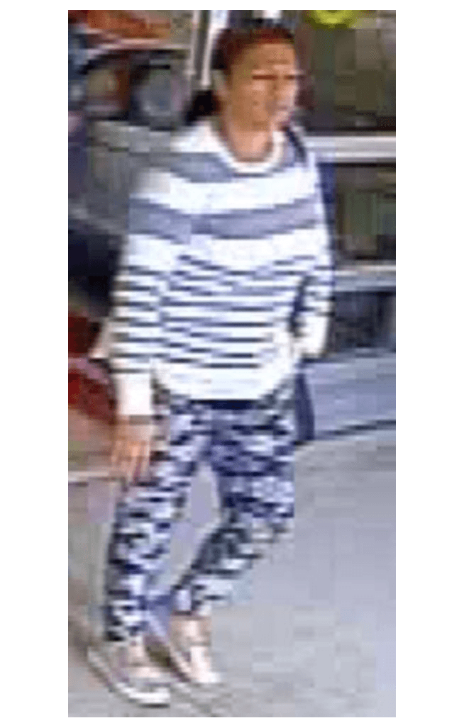 Las mujeres le pidieron que las llevara a una tienda hispana de la zona y él accedió. En el camino, le dijeron que ellas se habían ganado la lotería y que necesitaban 2,000 dólares para cobrar el premio. Le prometieron que si él se los daba, ellas le darían más dinero.