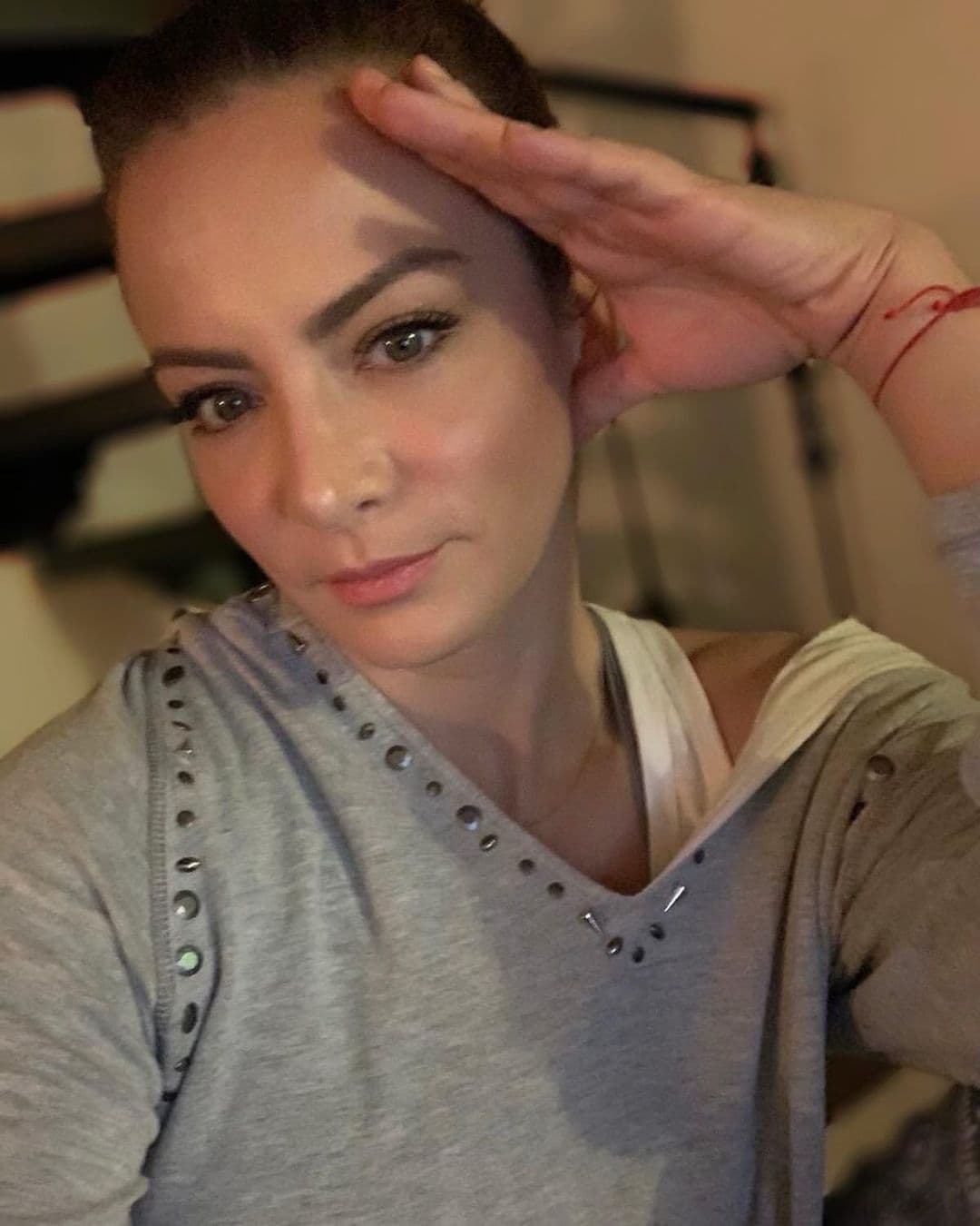 La actriz originaria de Irapuato, en Guanajuato de México, comparte continuamente fotos de su vida cotidiana con sus seguidores en redes sociales.