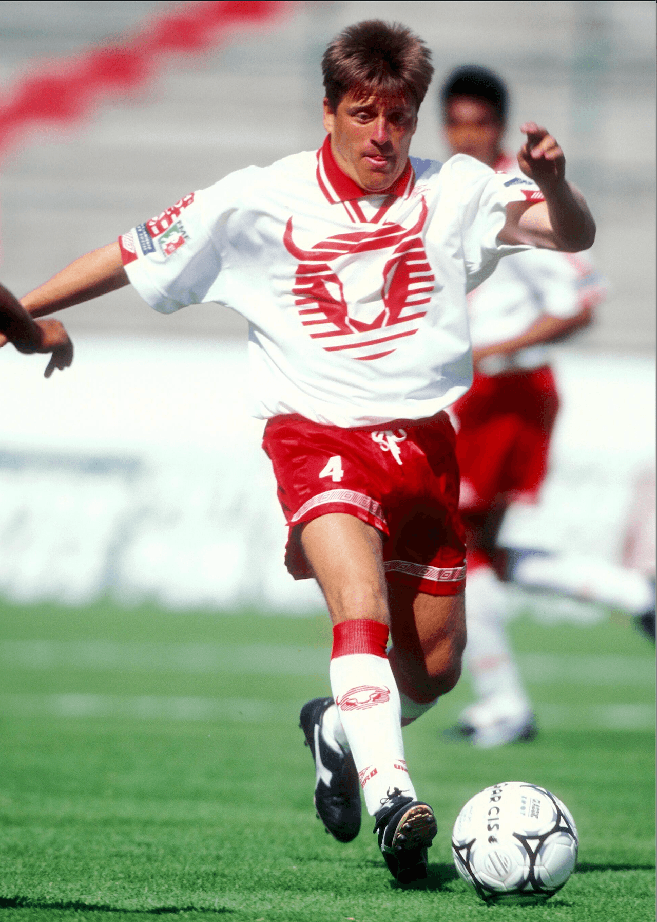 Miguel Herrera, DT del América, defensa.