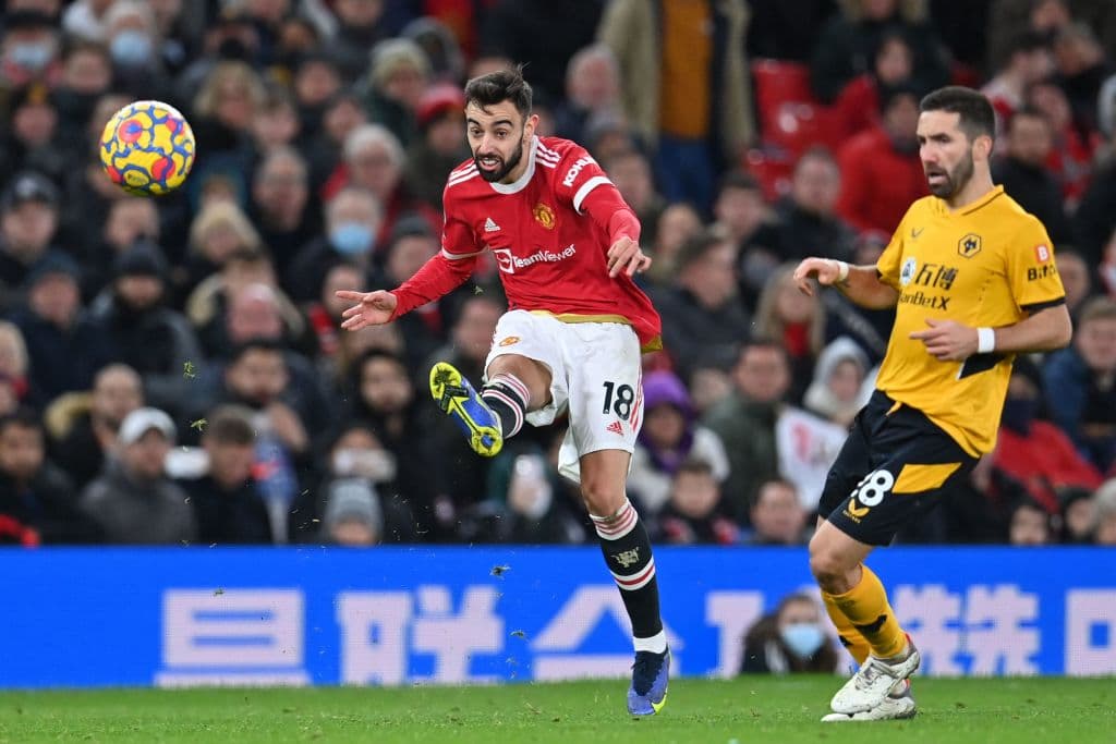 Wolverhampton le pega al Manchester United 1-0 con gol de Joao Moutinho al minuto 82' del encuentro. Cristiano Ronaldo había convertido pero se anuló la anotación por ser fuera de lugar. El mexicano Raúl Jiménez fue titular durante el encuentro.