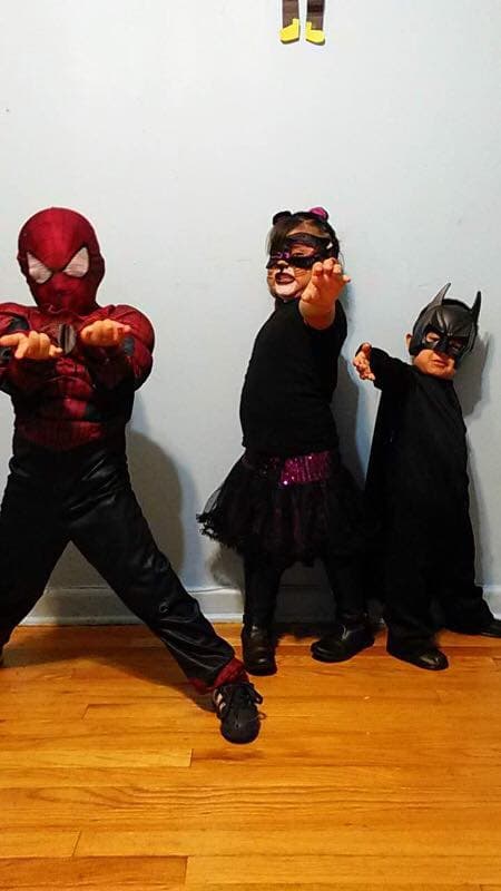 Usuarios de Univision Chicago compartieron fotos de sus disfraces de Halloween. Mira la galería con las fotos que nos enviaron.