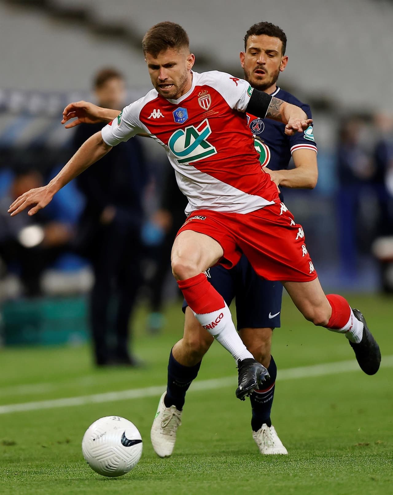 Paris Saint-Germain queda campeón de la Copa de Francia tras derrotar 2-0 al AS Monaco. Mauro Icardi ponía el primer tanto para la escuadra parisina al minuto 19, pero ya entrado el segundo tiempo, Kylian Mbappé sentenció el partido al minuto 81. El PSG suma su séptimo título.