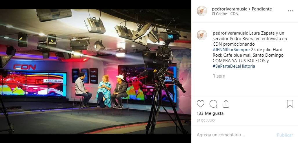 "Nos metimos al otro día al estudio a hacer dos duetos más. Ya vienen muchos proyectos en Estados Unidos con él porque es una gran personalidad allá, también va a venir a México y vamos a hacer un show juntos, entonces pues la vida me está sonriendo gracias a Dios", expresó la hermana de Thalía.