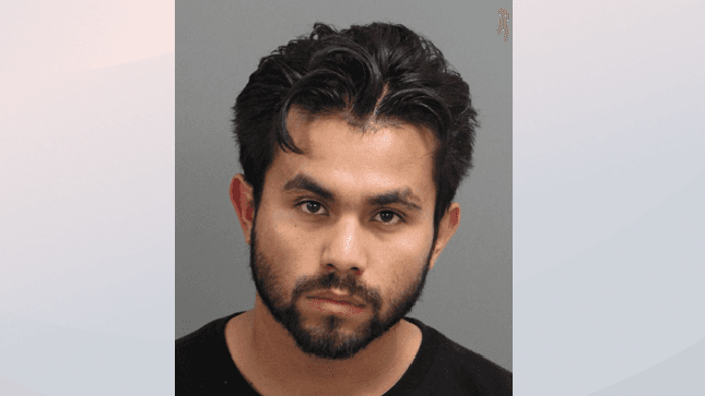 Sujeto acusado de secuestro quien causó gran persecución policial en Raleigh era de origen hispano