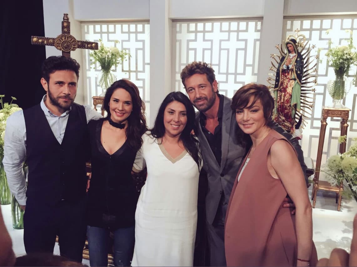 La mañana de este 3 de julio, el equipo de producción y el elenco se reunió para ofrecer una ceremonia religiosa y comenzar oficialmente con las grabaciones del melodrama.