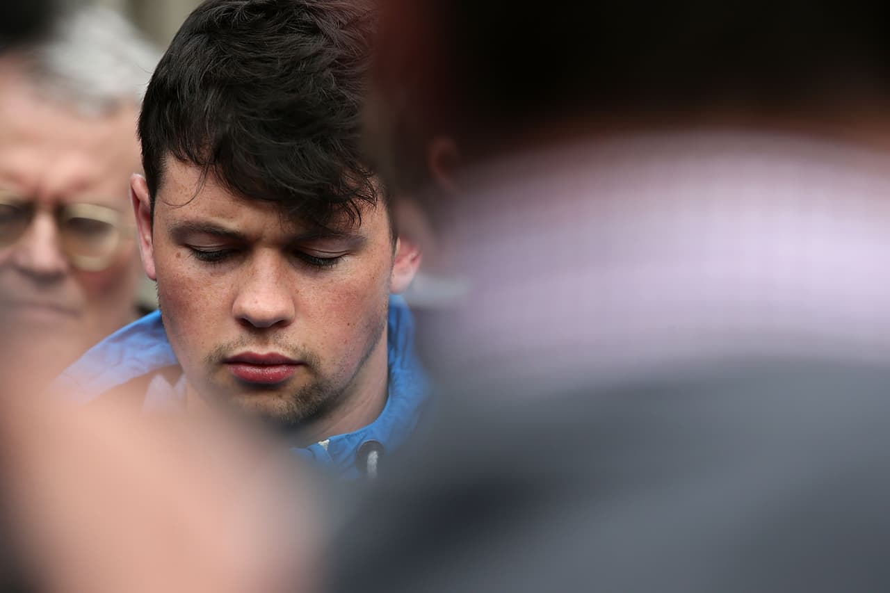 Seis personas murieron y otras siete resultaron heridas luego del colapso.