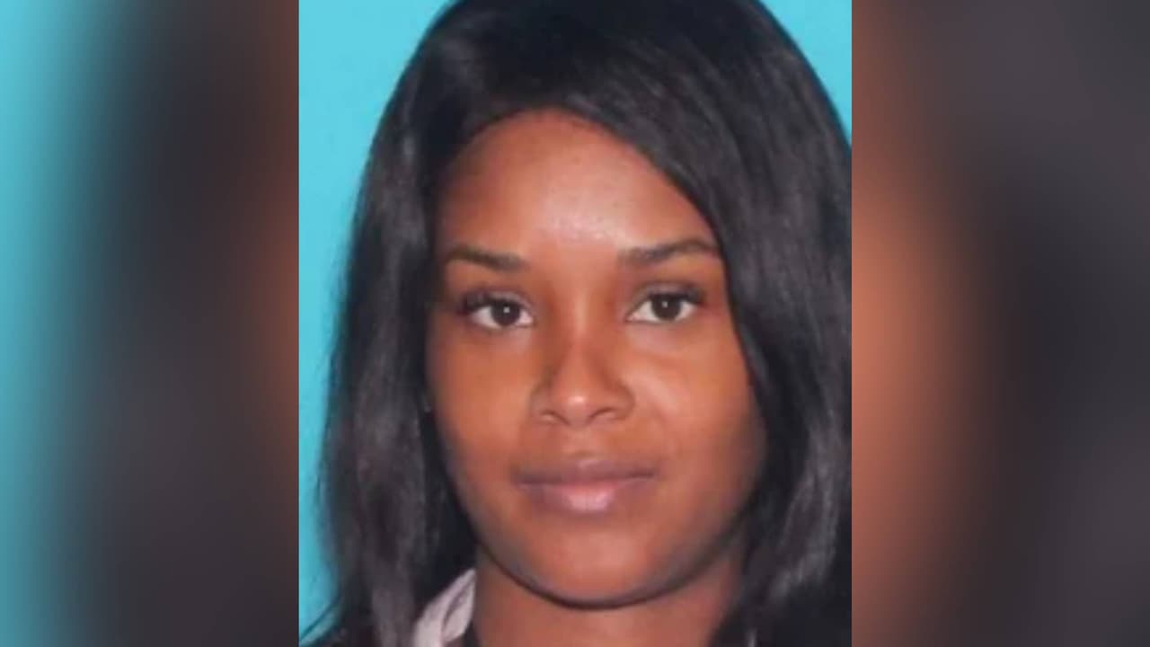 FBI captura en Jamaica a mujer acusada de fraude por 32 millones de dólares en ayudas por COVID-19