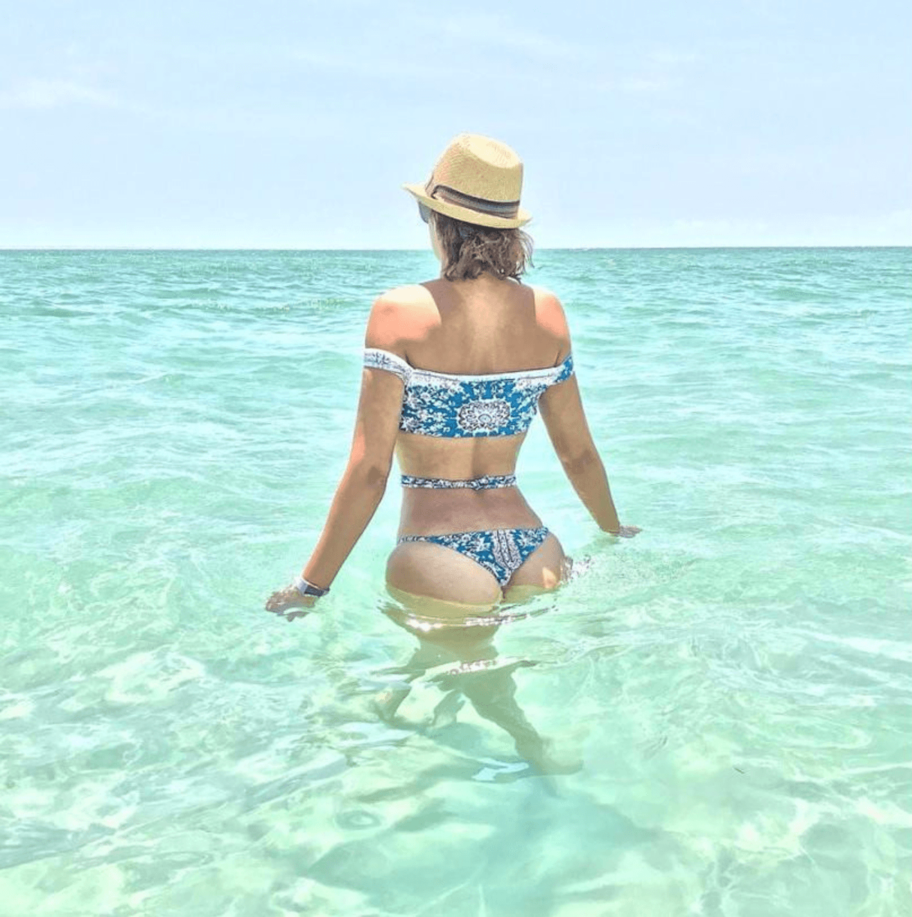 Esta puertorriqueña tiene unas curvas de impacto.