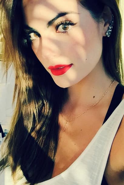 Quien sabe muy bien qué hacer para que no dejemos de mirarlos.