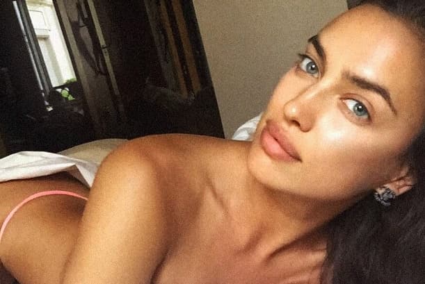 Pocas son las famosas que los tienen tan carnosos y tan bellos.