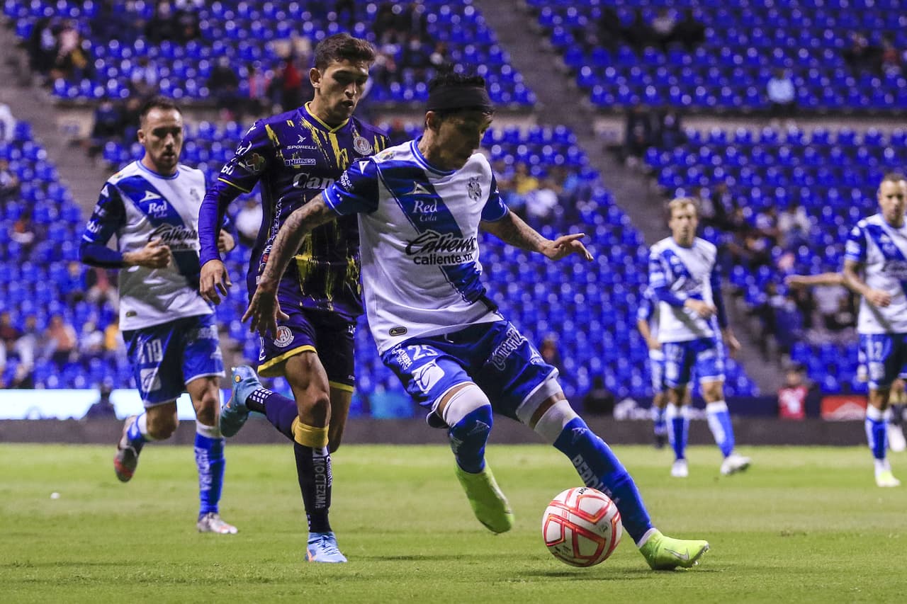 Omar Fernández fue de lo más peligroso del Puebla.