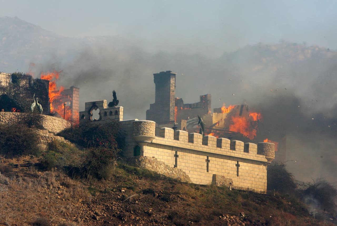 Un incendio en octubre de 2007 arrasó con el 'Castillo Kashan'.