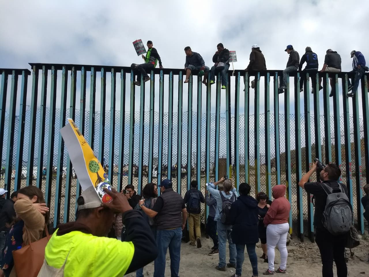 De los casi 1,500 que empezaron el ‘viacrucis’ un grupo de cerca de 200 viajantes llegaron a Tijuana esta semana.