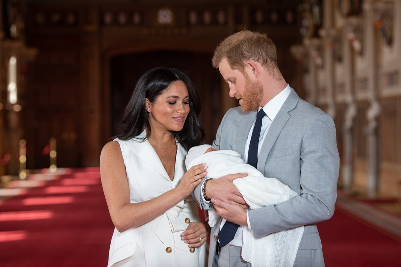 Según la publicación inglesa Express, el príncipe Harry también acudió con el terapeuta, días previos a la boda real para tratar su estrés.