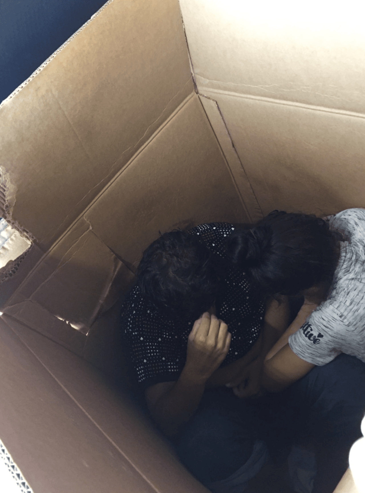 Los agentes de la Patrulla Fronteriza realizaron el hallazgo el 3 de octubre mientras inspeccionaban una camioneta comercial en el punto de inspección de Laredo en la carretera 35.
<br>