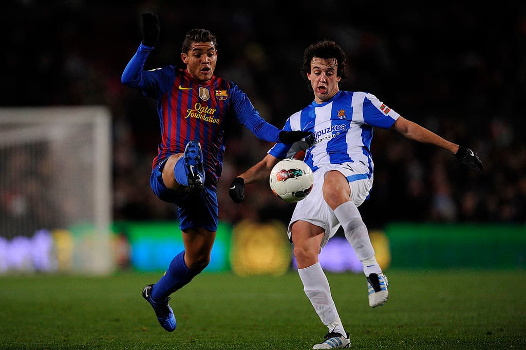 Al Barça llegó muy joven, para formarse en el futbol base en 2002.Pasó por todas las categorías, capitaneando algunas antes de debutar en la temporada 2009-10.