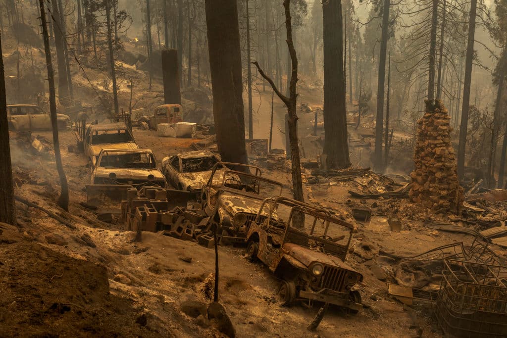 Este es el panorama del incendio Creek en California, que está incontenible y ha quemado 163,000 acres