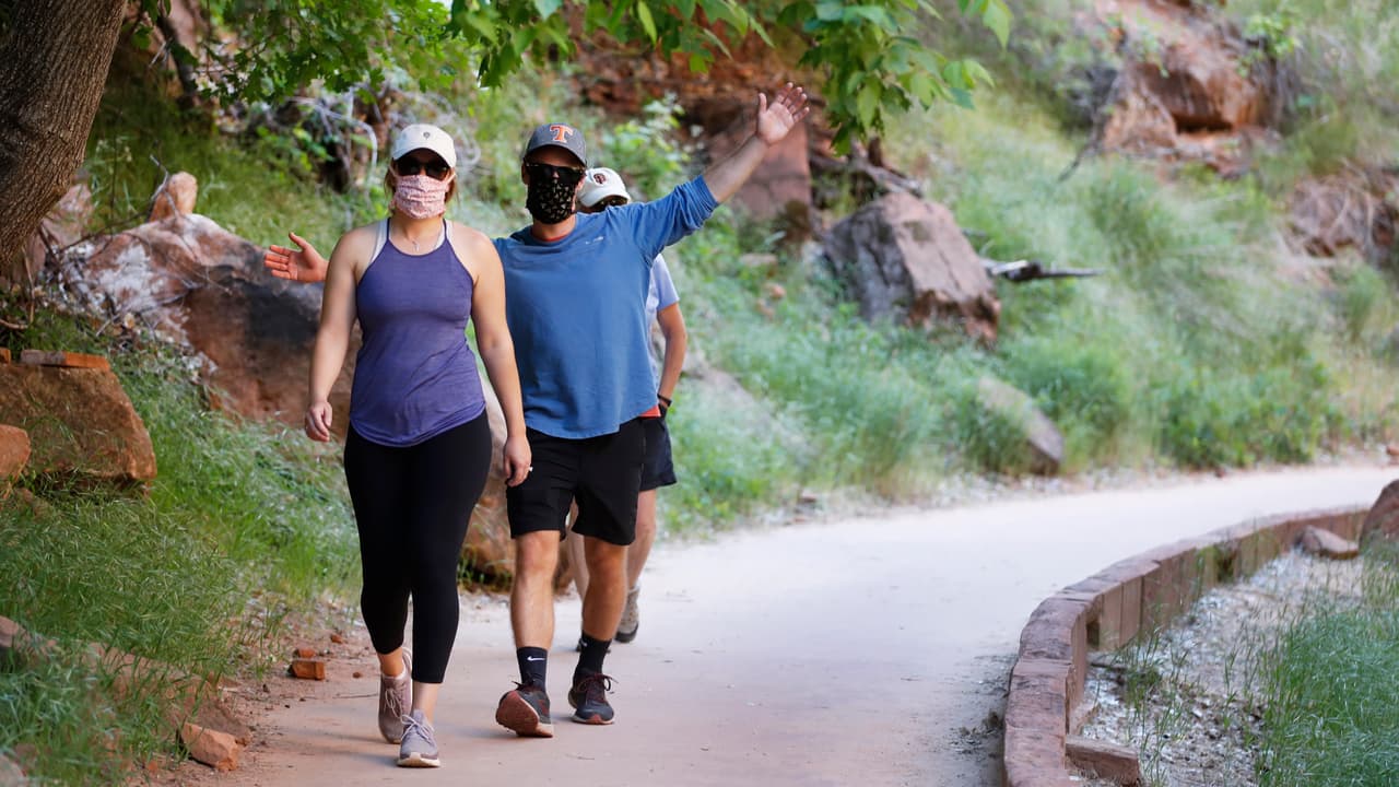 Sigue en aumento número de casos de Coronavirus en Utah, gobernador llama a usar máscaras