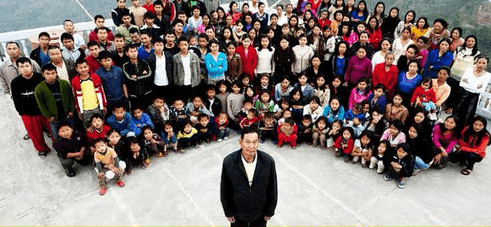 Muere el padre de la familia más numerosa del mundo: tenía 38 esposas, 94 hijos y 33 nietos