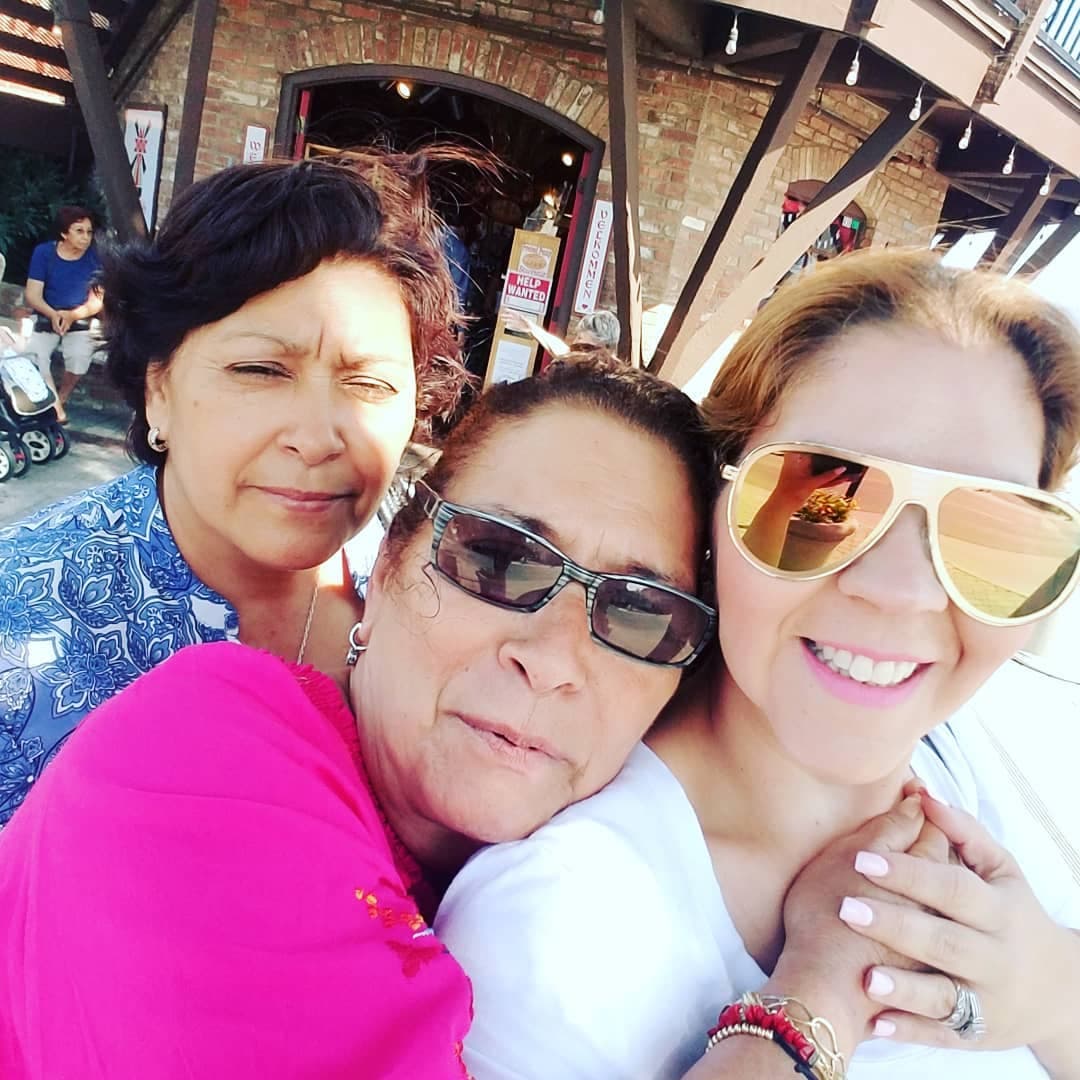 Aunque ha podido cumplir con sus objetivos, extraña mucho a su 'jefecita' que sigue viviendo en México.