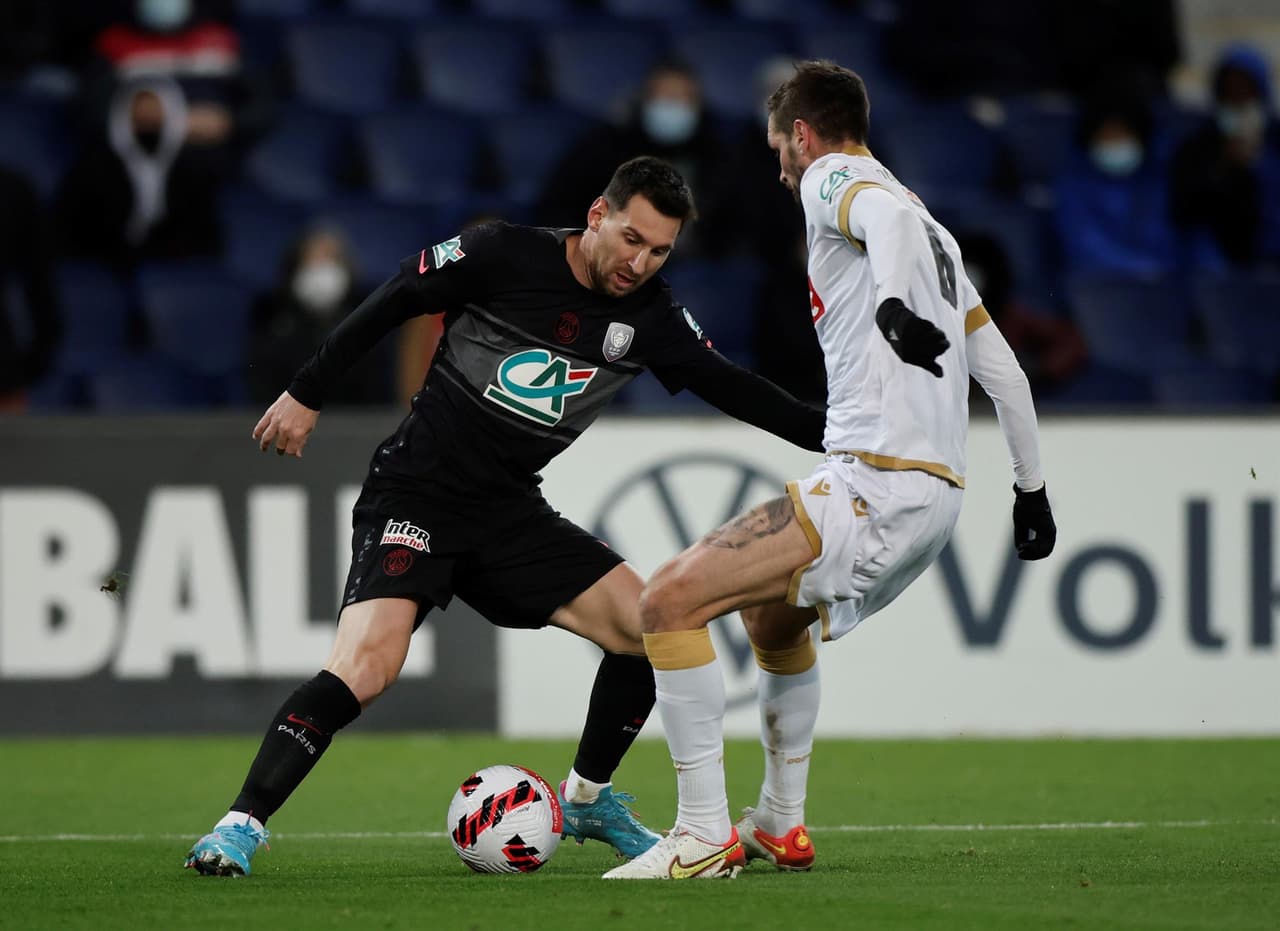 Paris Saint-Germain quedó fuera tras caer ante Niza en tanda de penales, aún con Messi y Kylian Mbappé en cancha. Tras terminar 0-0 en tiempo regular, el partido se decidió desde los once pasos y los visitantes pasan a Cuartos de Final.