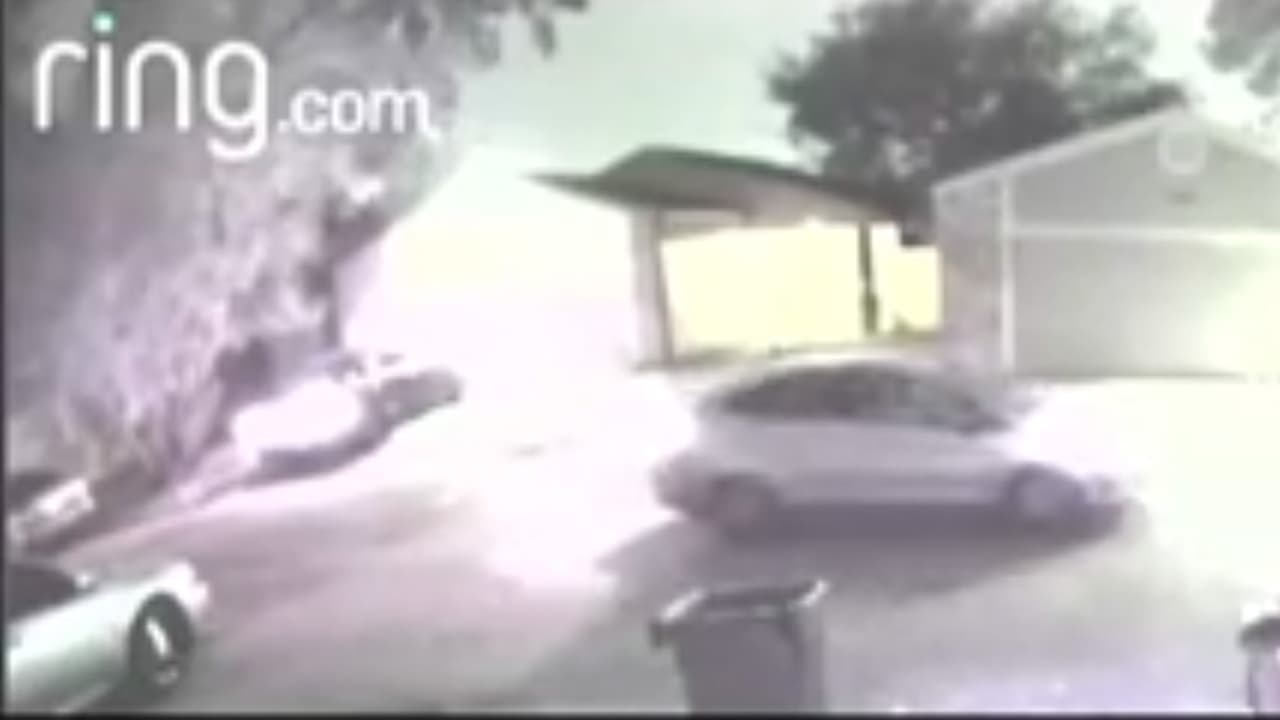 Las autoridades indicaron que el asalto ocurrió el 3 de abril alrededor de las 10:20 pm, en una casa ubicada en la cuadra 12000 de Newbrook Drive en Houston.