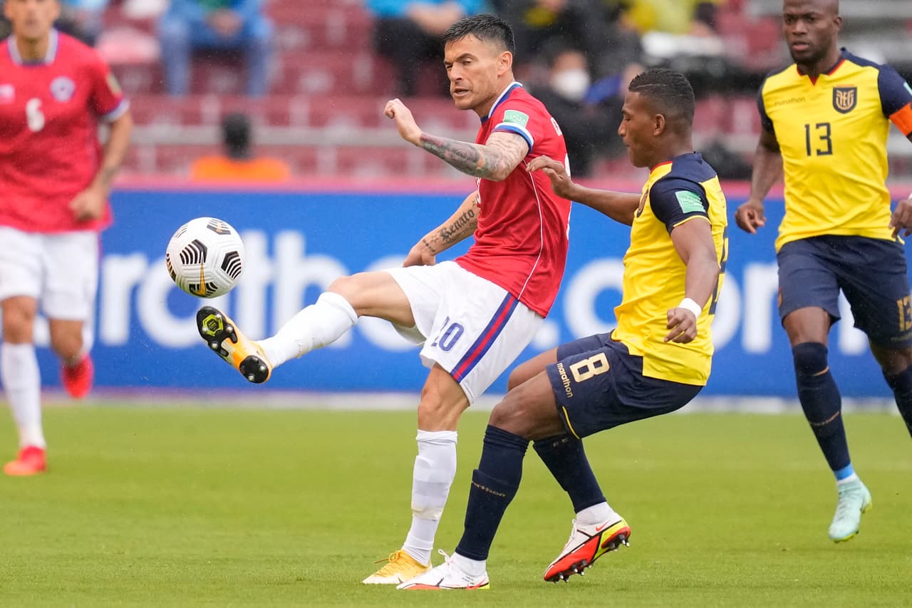 Chile tuvo un hombre más en la parte final del encuentro pero no encontró la llave para abror la portería de Ecuador.