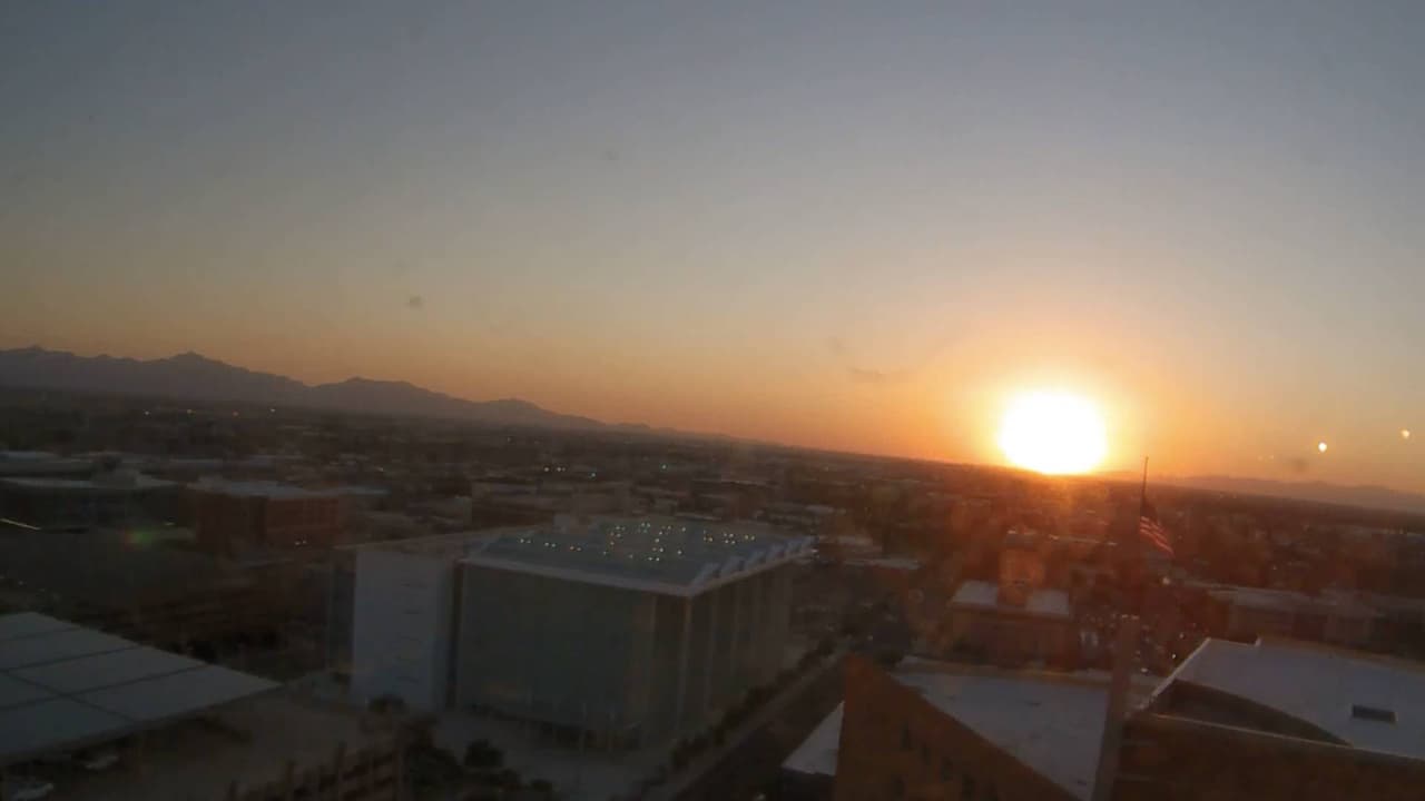 Así lucía el centro de Phoenix este miércoles a las 6:20pm.