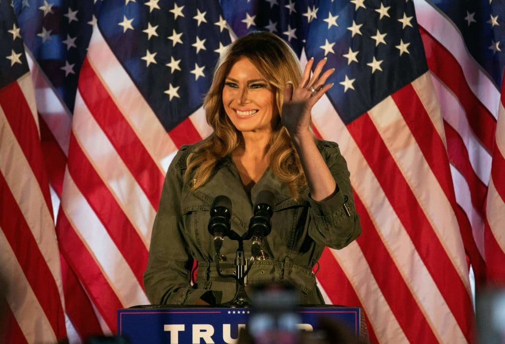 Melania Trump en un acto de campaña del presidente en Pennsylvania.