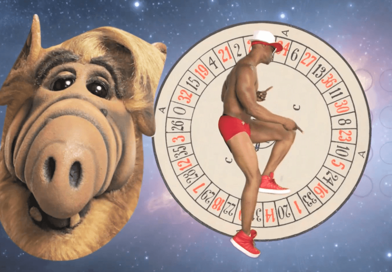 A pesar de ser un canción de homenaje a los grandes de la música no pierde la oportunidad de agregar a otros famosos actores como ALF, Gonzalo Vega y la recién fallecida Carrie Fisher .
<br>
<br>