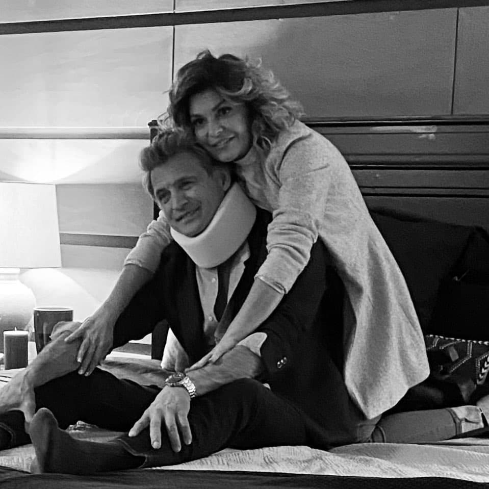 Como la actriz había besado a su coprotagonista, Juan Soler, éste también fue sometido a la prueba. Contrario a Itatí, el resultado de él fue negativo.