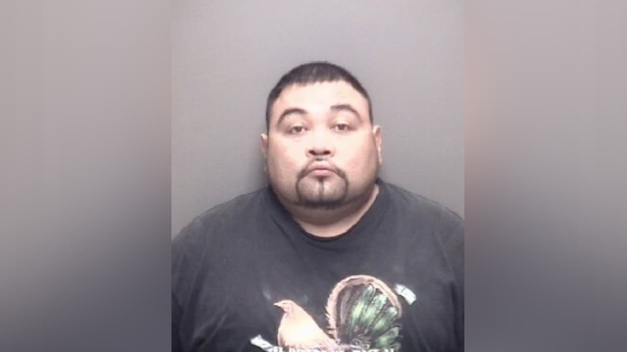 Roberto Mejia, 37 años.