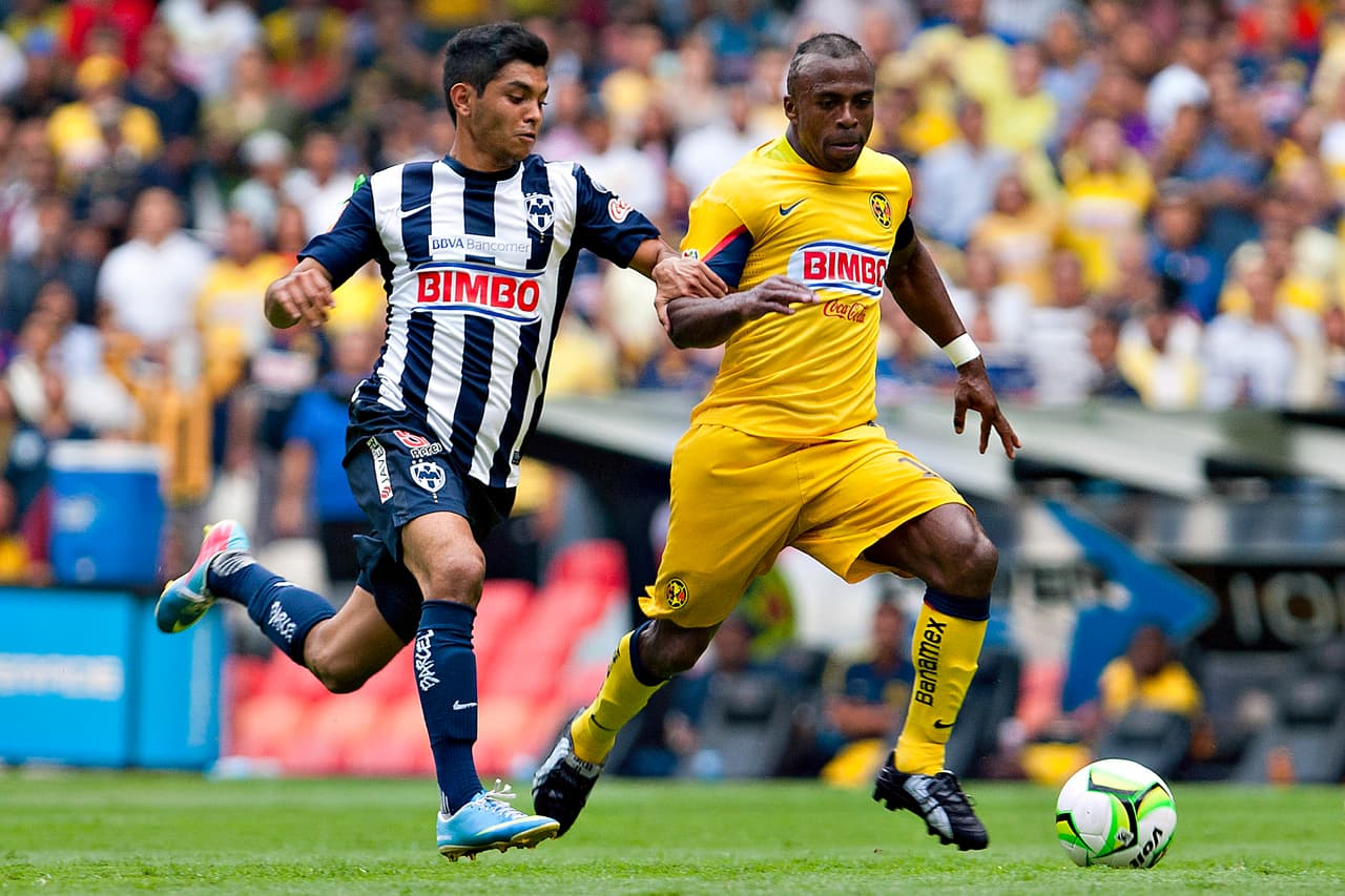 Aquellos días, uno de los principales patrocinadores de Rayados era la empresa Cuauhtémoc Moctezuma.