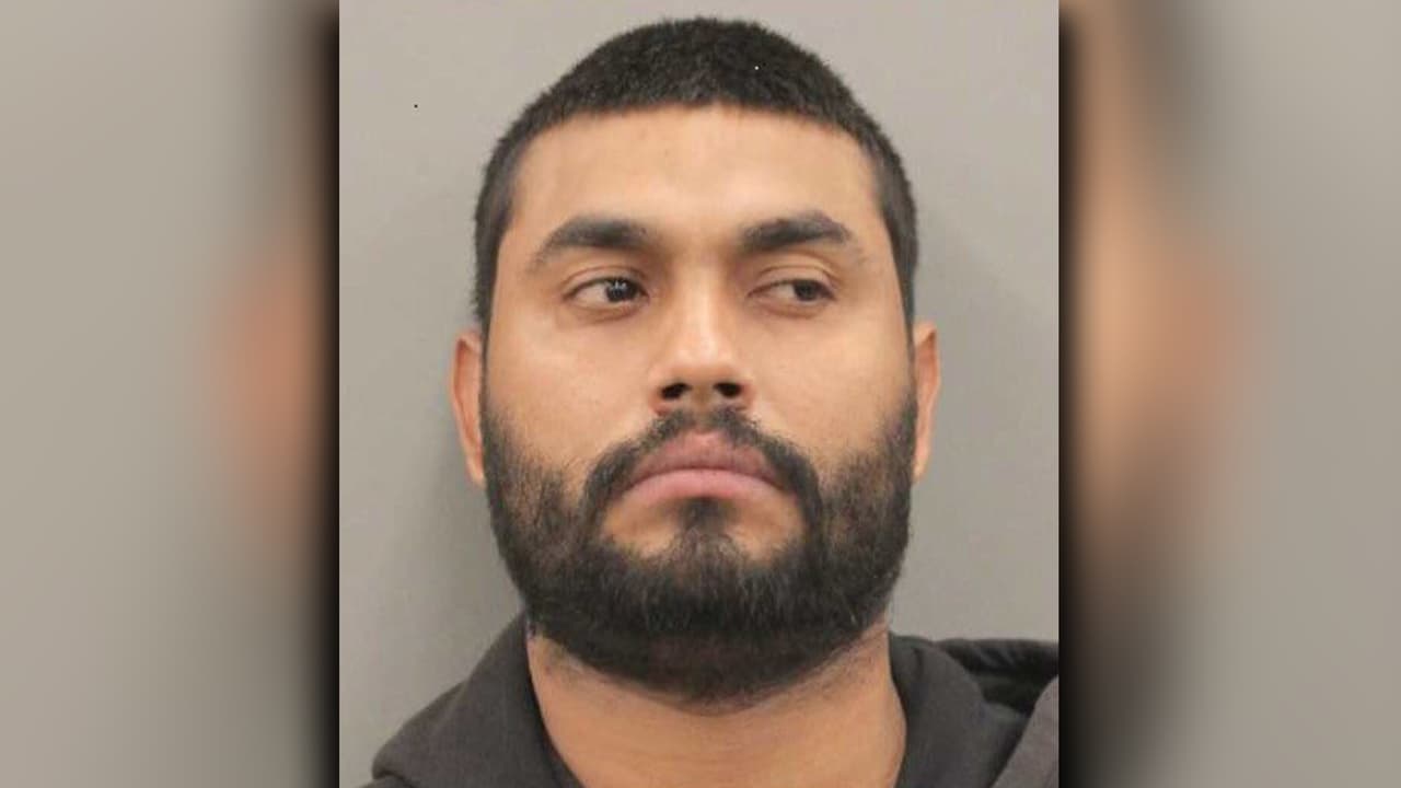 Ledezma fue arrestado y enfrenta cargos por robos a edificios.