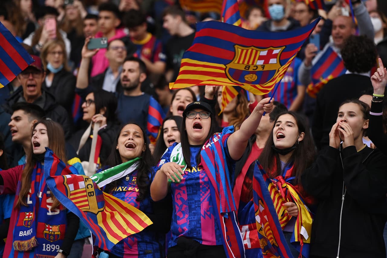 El Barcelona ingresó 91 mil 648 aficionados al Camp Nou ante el Wolfsburgo para convertirse en el partido femenil con más asistentes de la historia.
