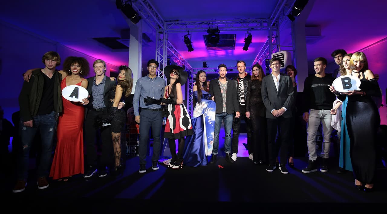 La ATP ya pidió disculpas públicas en este primer sorteo del Next Gen Finals, que pasará a la historia por su sensual escándalo y en medio de la presentación de los nuevos talentos juveniles.