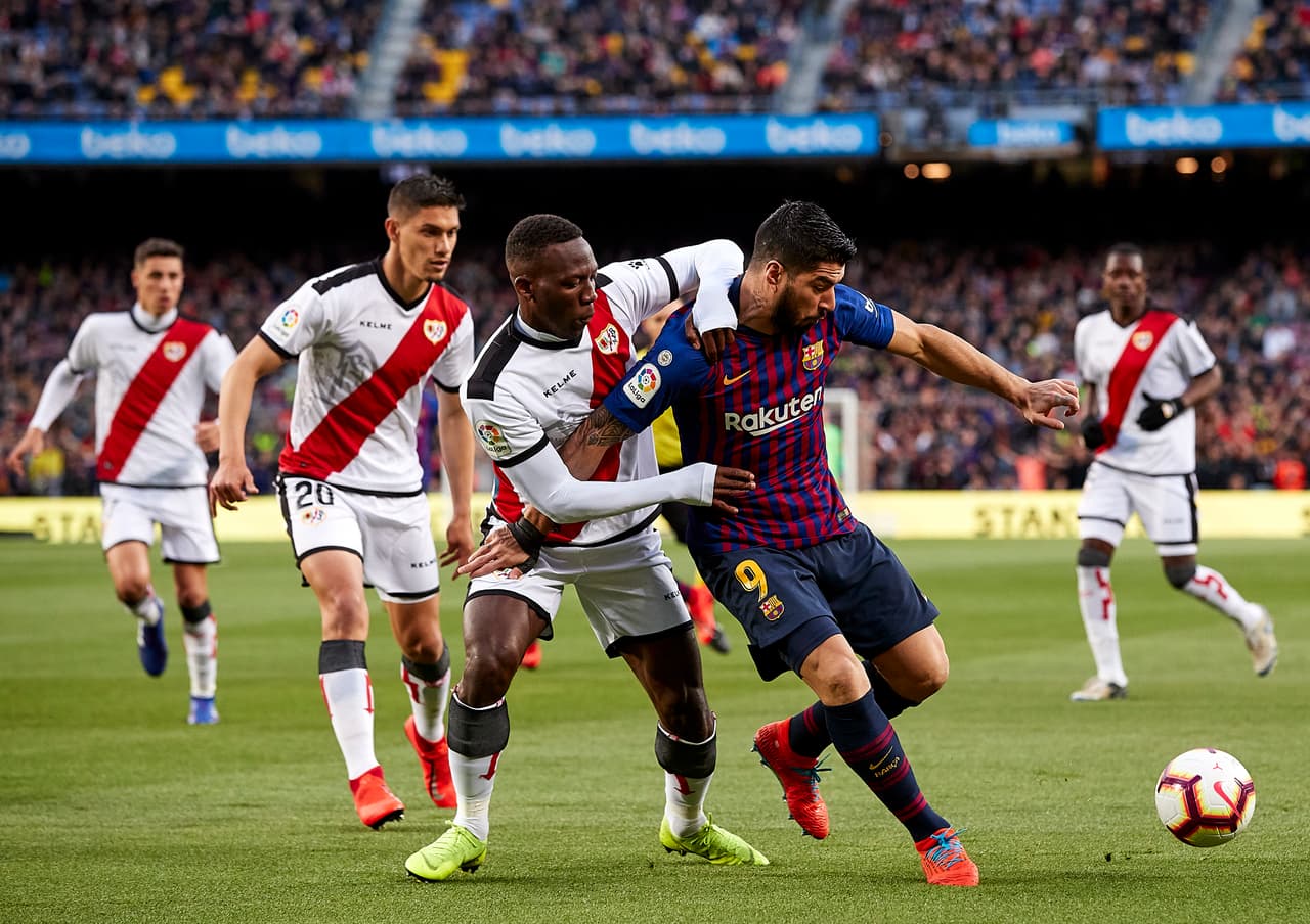 Los primeros minutos fueron del local, pero la apertura del marcador fue de la visita.