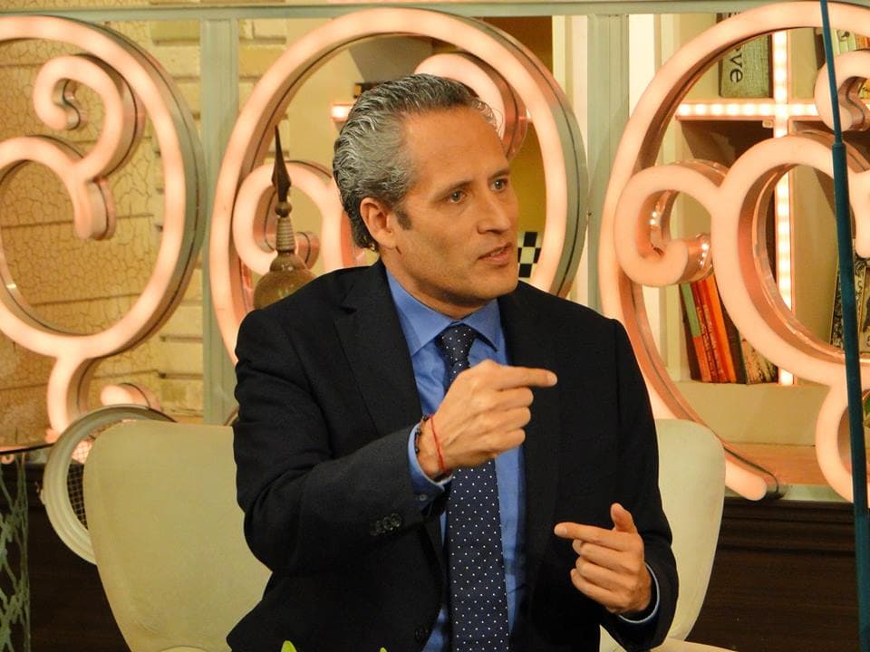 Hoy Andrés Portillo nos habla sobre el éxito. (18 de agosto)