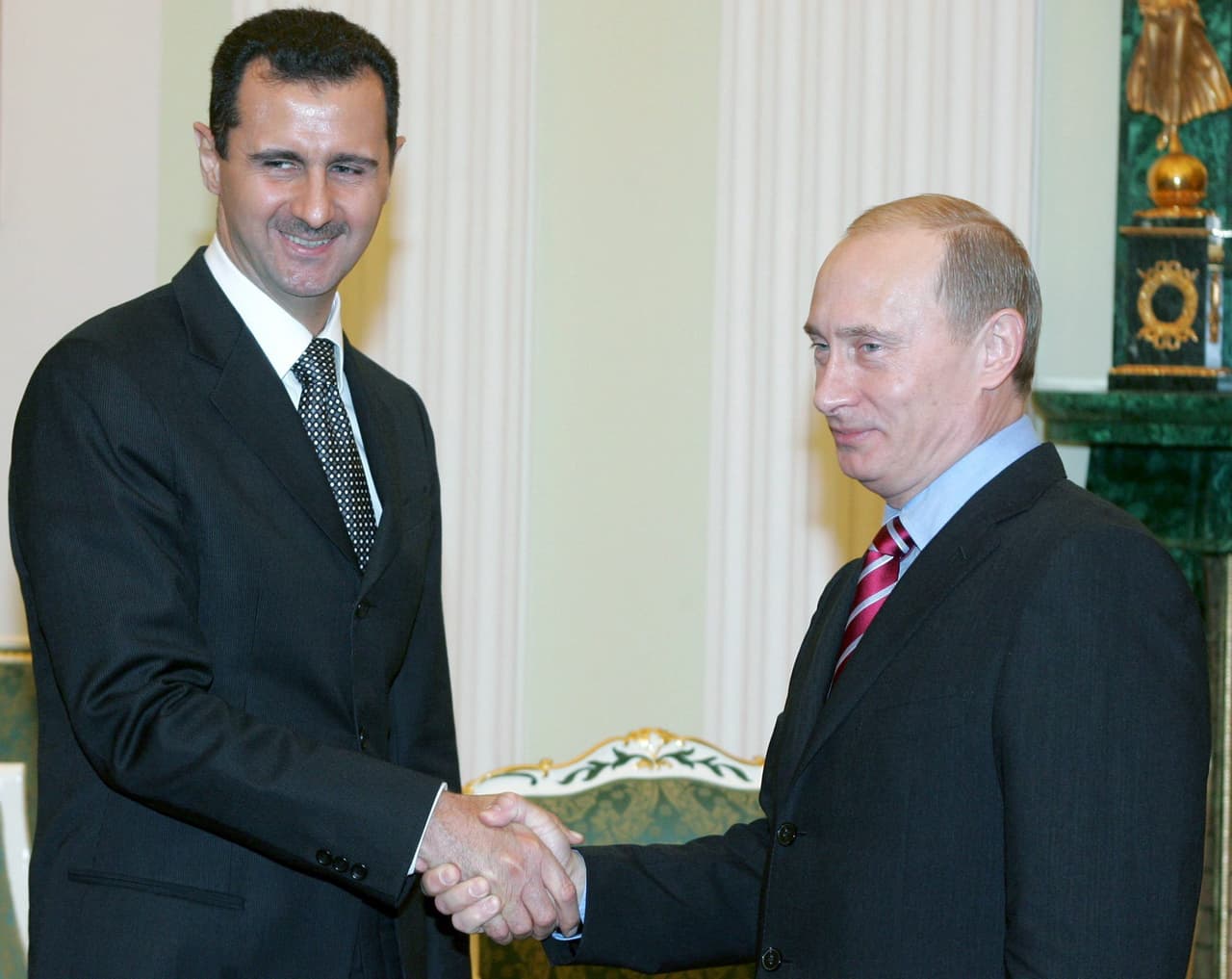 Putin ofrece a Assad continuar la ofensiva militar en Siria