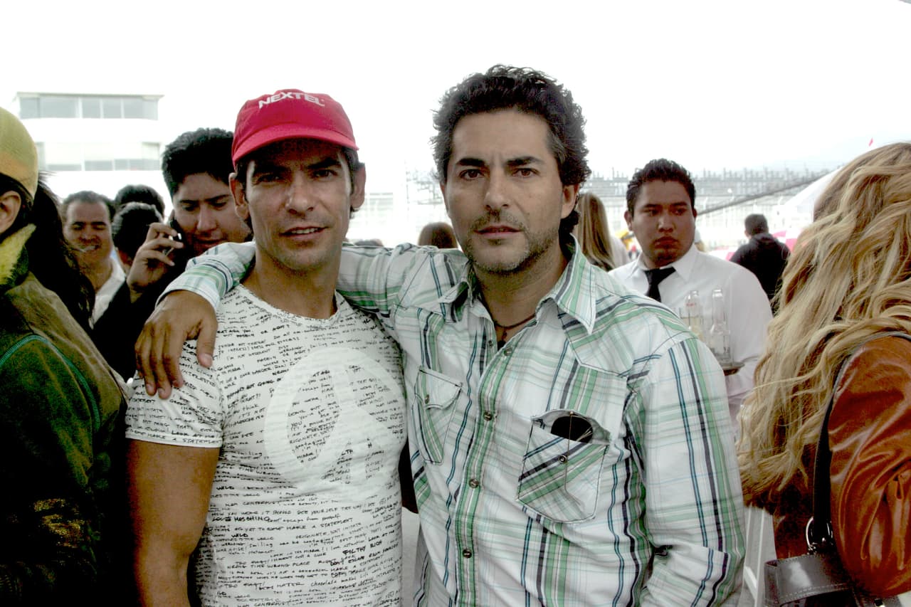 Es por eso que este 2017 se espera con ansias a que
<b><a href="http://www.univision.com/temas/raul-araiza">Raúl</a></b> regrese a la actuación, y se dice que ya pidió permiso a la producción del programa '
<b><a href="http://www.univision.com/shows/hoy">Hoy</a></b>' para poder realizar 'Un papá a toda madre'.