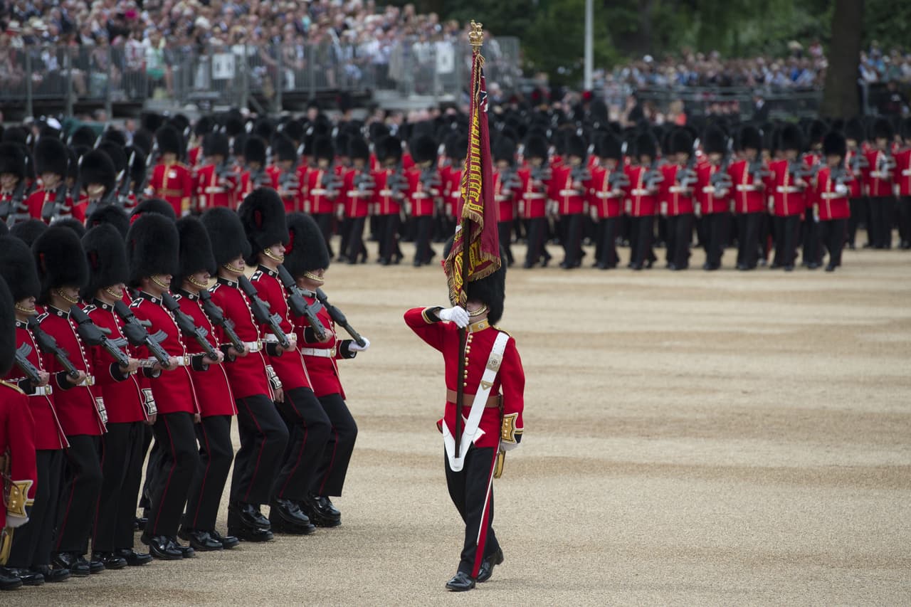 Los miles de soldados durante la ceremonia.