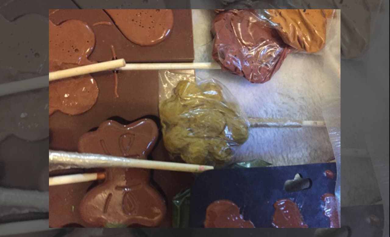 Los investigadores examinaron el cargamento de golosinas y determinaron que contenían metanfetaminas