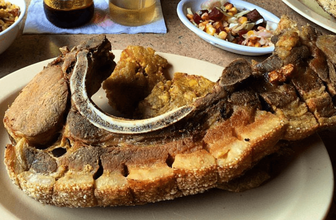 <a href="https://www.laguardarraya.com/">Restaurante La Guardarraya</a>
<br>