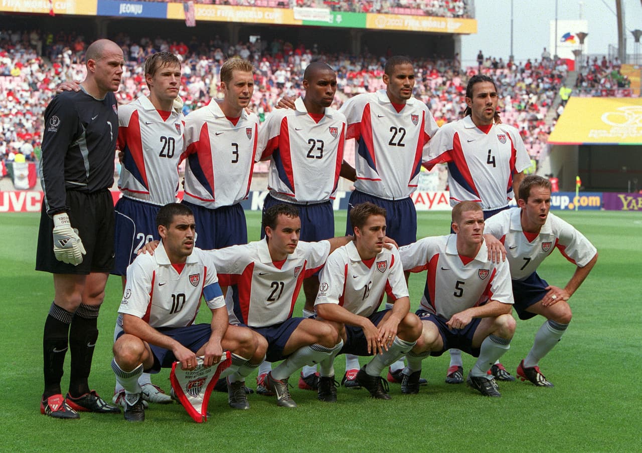 Seis de los once futbolistas alineados por Bruce Arena tuvieron pasos por la Premier.