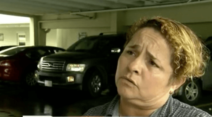 Ponen una multa de 250 dólares a una conductora hispana de Uber de Miami por no hablar inglés